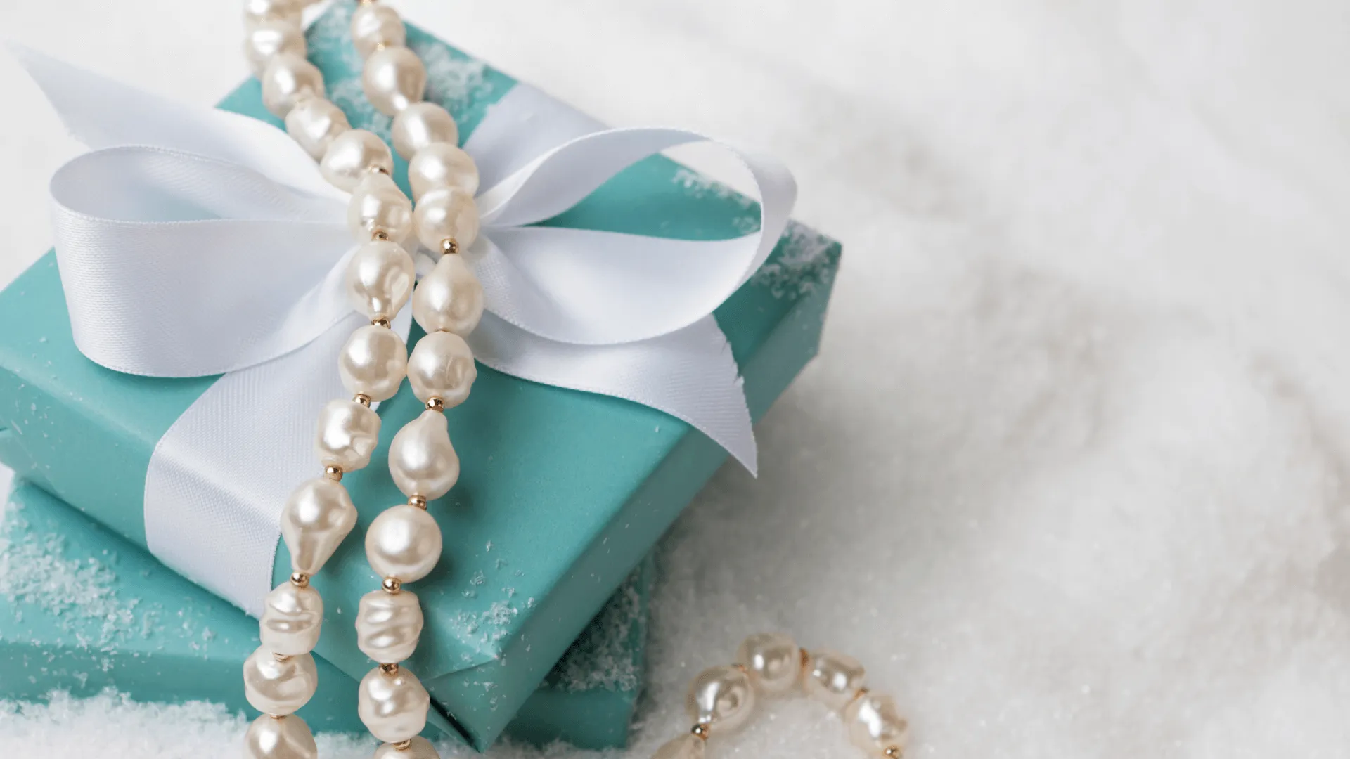 Discover the best Mother's Day gift ideas in the Philippines, from local finds to thoughtful surprises that would make any mother feel truly loved.